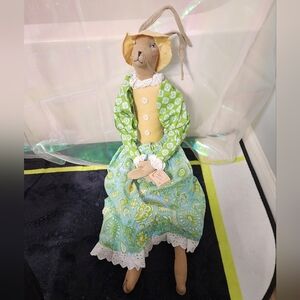 Joe Spencer Gathered Traditions Gallerie II Ms. Bunny Doll